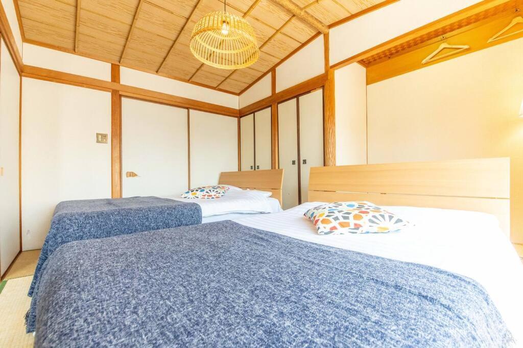 Sanacion Motomachi 7 なんばで150平米の広々空間 最大14名 Netflix見れます Apartment Osaka Bagian luar foto